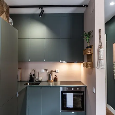 Апартаменты Flh Campo Ourique Afro-bohemian Retreat *